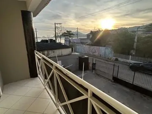 Imagem 5: Casa Beira da Lagoa da Conceição