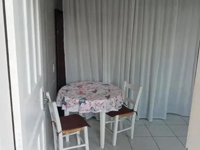Imagem 4: Kitnet Carianos Casa com 1 dormitório