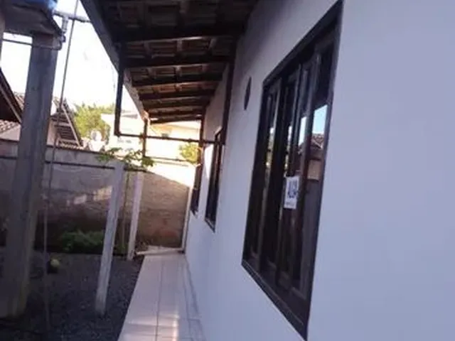 Imagem: Meia Casa, com Um Quarto, Sala, Cozinha