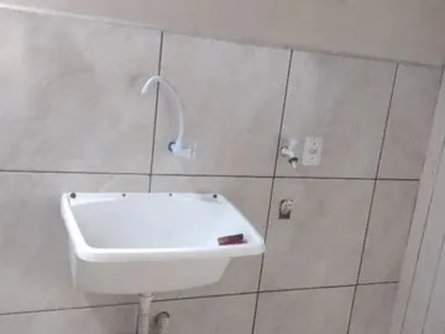 Imagem 2: Alugo Kit Net no Sul da Ilha