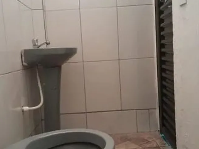 Imagem: Casa de 2 Quartos na Região Leste