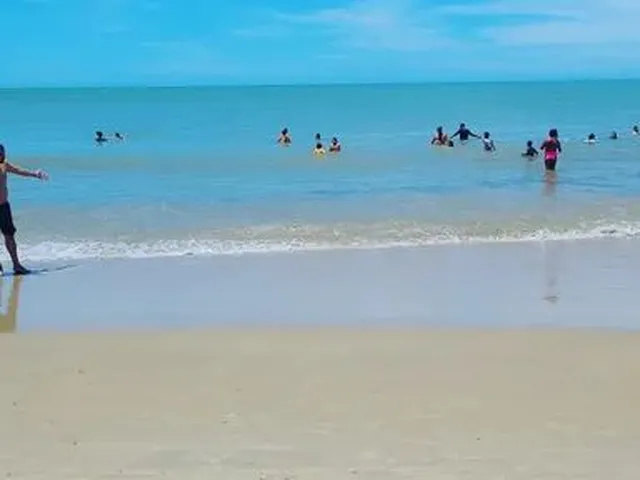 Imagem 2: Aluguel Casa 4 Suítes em Marataizes
