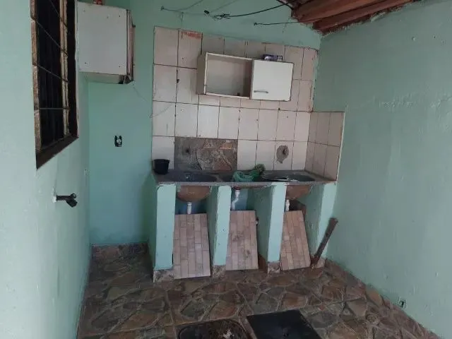 Imagem 9: Casa 415 02 Quartos, Sozinha no Lote