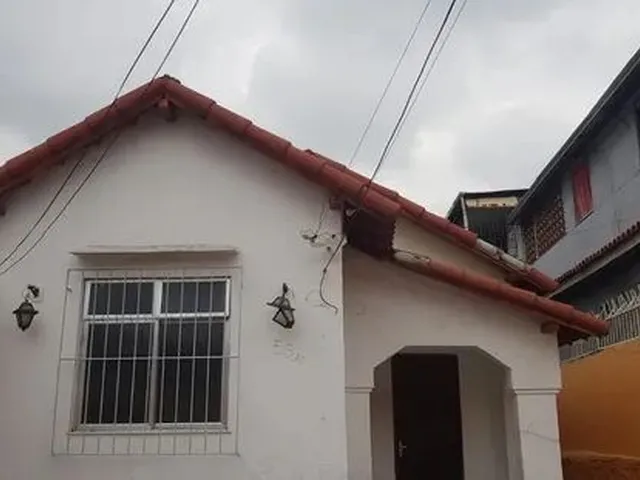 Imagem: Alugo Casa em Brás de Pina