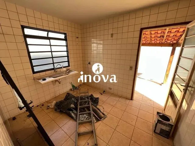 Imagem 4: Casa para Aluguel, 1 Quarto, 4 Vagas, Beija Flor II - Uberaba/Mg