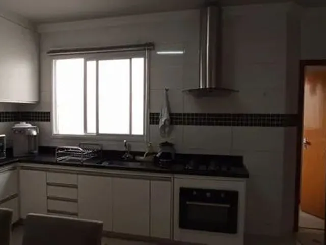 Imagem: Excelente Apartamento de 3 Quartos e 4 Vagas