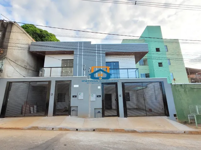 Imagem: Casa Geminada com Área Gourmet no Bairro