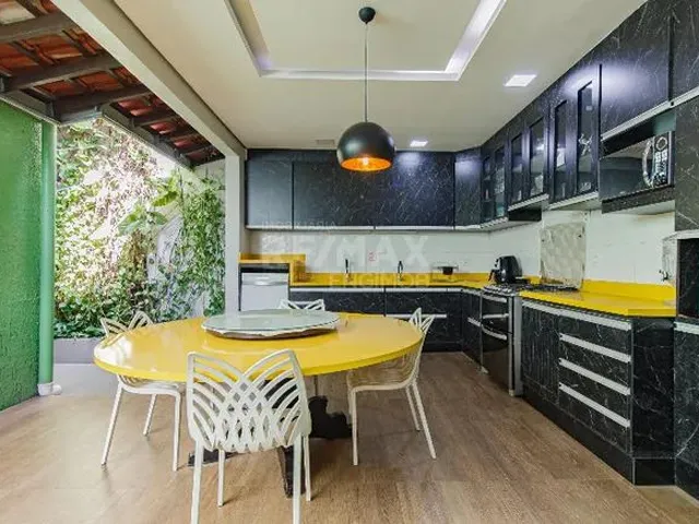Imagem 14: Vendo Uma Encantadora Casa com 3 Quartos 1Suite com Aerea Gourmet - R$ 1.300,000,00