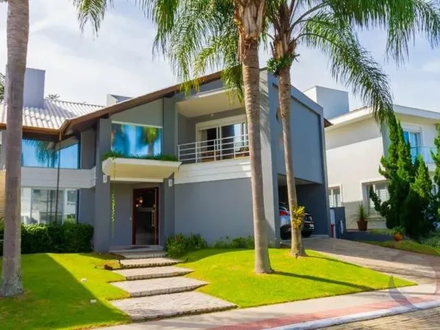 Imagem: Casa de Condomínio para Venda com 393 Metros