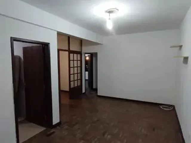 Imagem: Apartamento À Venda no Bairro Carvoeira