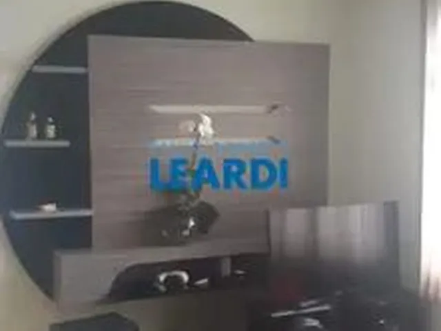 Imagem: A casa possui 4 Dormitórios, 3 Banheiros, 2 Vagas na