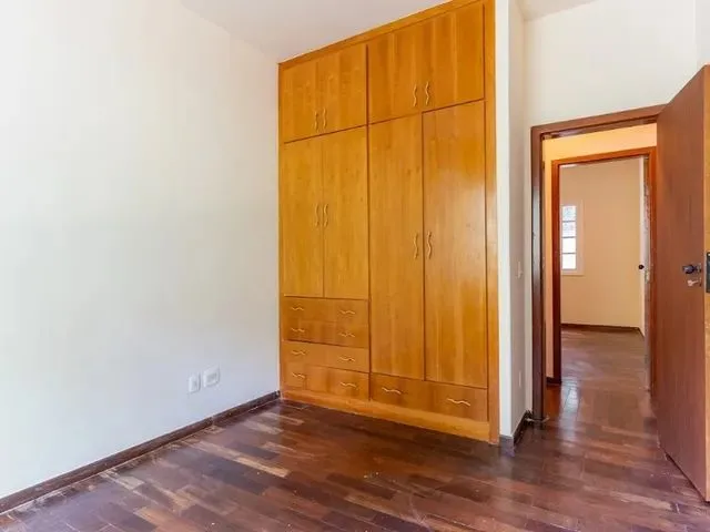 Imagem 12: Casa com 4 Dormitórios para Alugar em Nova Lima