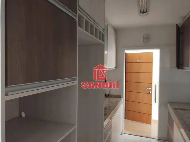 Imagem 12: Apartamento com 3 Dormitórios para Alugar por R$ 2.062,77/Mês - Vila Marumby