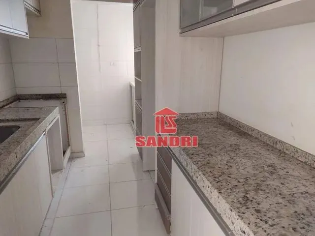 Imagem 15: Apartamento com 3 Dormitórios para Alugar por R$ 2.062,77/Mês - Vila Marumby