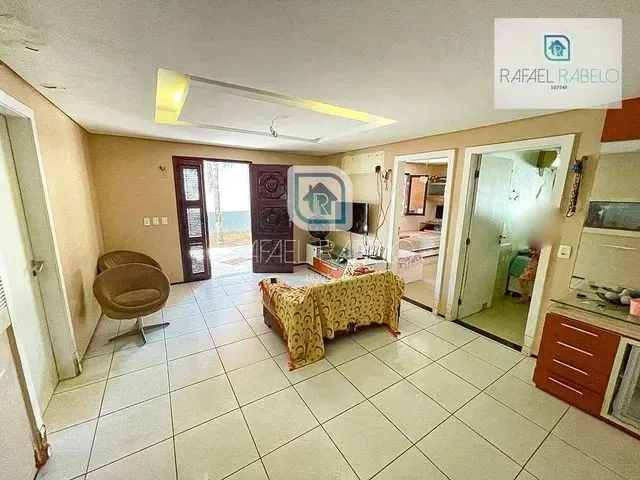 Imagem 2: Casa com 3 Quartos para Alugar em Jangurussu