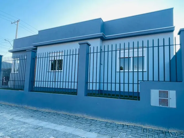 Imagem: Casa com 3 Dormitorio(S) Localizado(A) no