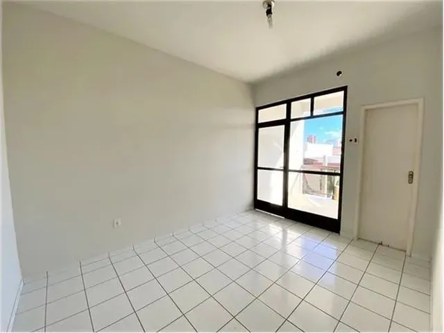Imagem: Apartamento com 3 Dormitórios para Alugar
