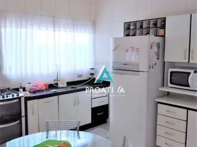 Imagem: Casa com 2 Dormitórios À Venda, 209 M²