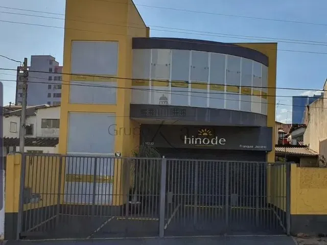 Imagem: Ponto Comercial no Centro 03 Salas 06 Banheiros