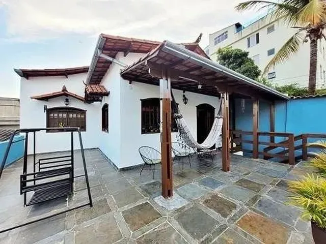 Imagem: Casa com 4 Dormitórios À Venda em Belo
