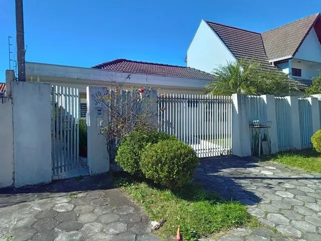 Imagem: Casa no Capão da Imbuia - Curitiba/Pr