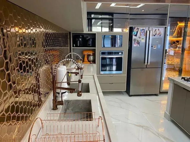 Imagem 9: Mansão Montenegro Boulevard, Super Moderna com 6 Suítes