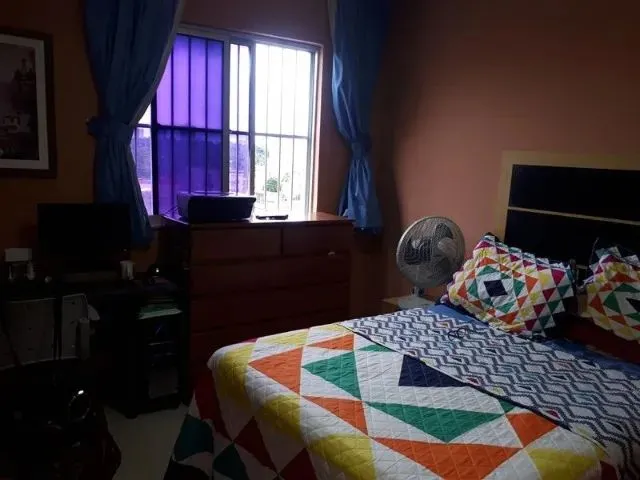 Imagem 4: Apartamento de 3 Quartos + Dce na Melhor Localização do Bairro de Fátima - R