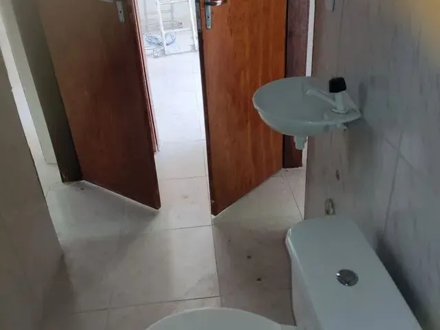 Imagem 7: Vendo Um Duplex Casa com 2 dormitórios