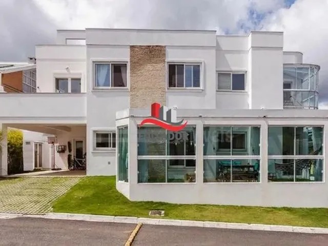 Imagem: Sobrado Residencial em São José dos Pinhais