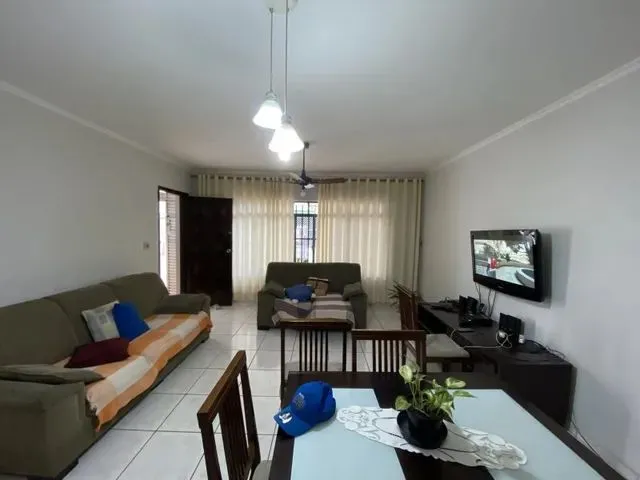 Imagem 2: Casa em Plataforma - Rua dos Tecelões