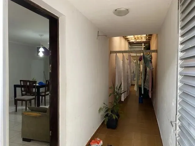 Imagem 4: Casa em Plataforma - Rua dos Tecelões