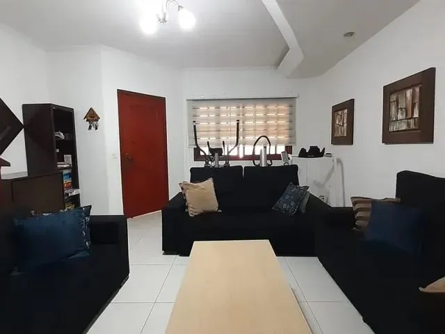 Imagem: Casa em Plataforma - Rua Tertuliano dos