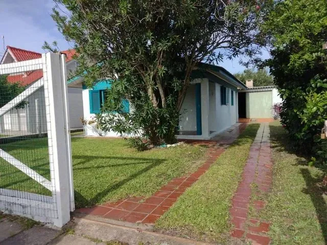 Imagem 1: Casa Térrea com 3 Dormitórios, Mobiliada, na Praia da Rainha do Mar