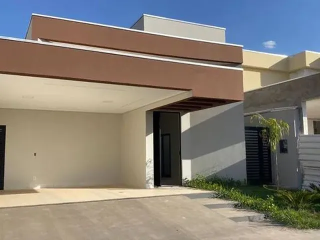 Imagem 2: Casa Térrea no Primor das Torres 48M² de A/C com Piscina