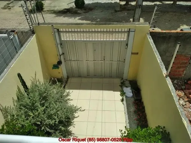 Imagem 2: Casa Duplex para Venda em Fortaleza, Jose Walter, 2 Dormitórios, 2 Suítes, 3 Banheiros