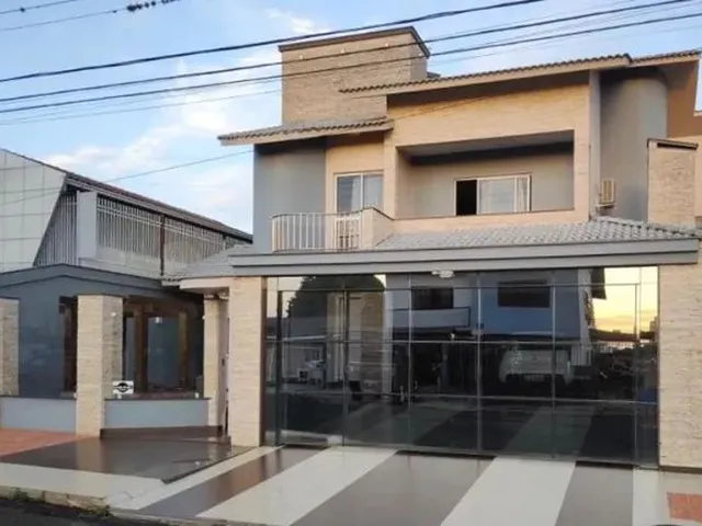 Imagem: Casa com Ótimo Padrão para Venda em Chapecó