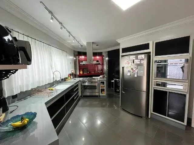 Imagem 7: Casa com Ótimo Padrão para Venda em Chapecó