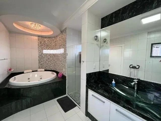 Imagem 10: Casa com Ótimo Padrão para Venda em Chapecó