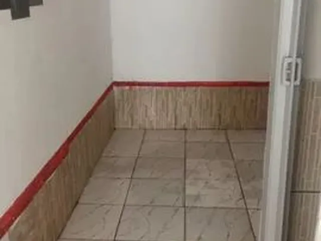 Imagem 4: Kit na 314 Samambaia R$480 C/Água/Luz