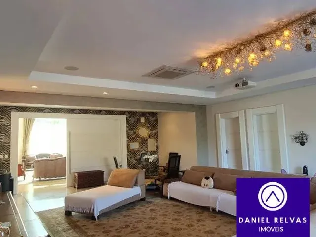 Imagem: Casa Alto Padrão para Venda no Tambore