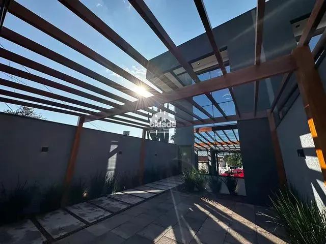 Imagem: Sobrado À Venda, 2 Quartos, 1 Suíte, 2