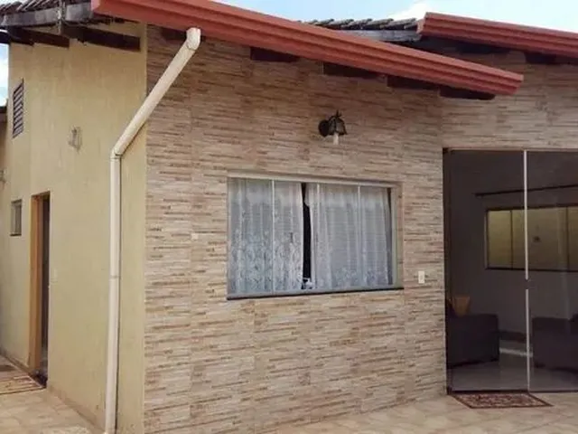 Imagem: Casa em Hélio Ferraz!