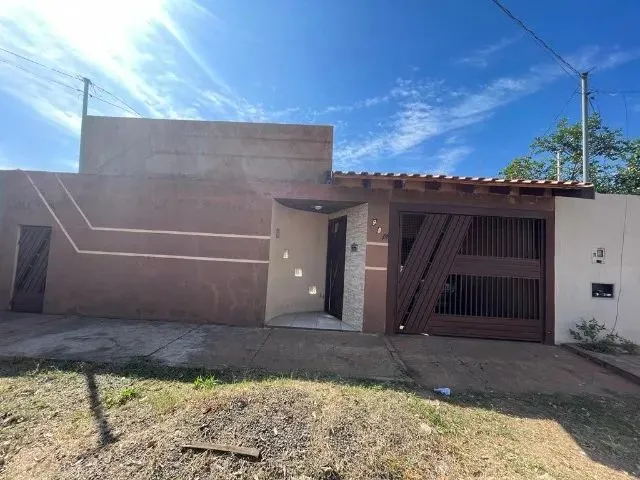 Imagem: Linda Casa no Res. Mário Cóvas!!! com