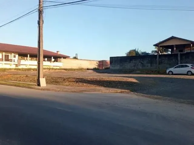 Imagem: Terreno 1248M2 de Esquina com Residência