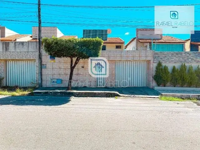 Imagem: Casa com 5 Suítes a Venda em Sapiranga
