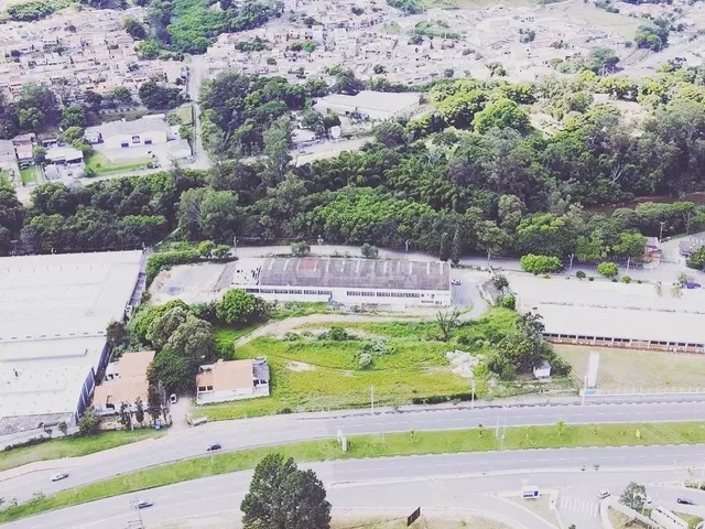 Imagem: Área À Venda no Bairro Centro - Votorantim/Sp