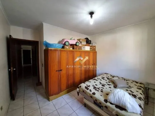 Imagem 9: Sobrado com 6 Dormitórios À Venda, 313 M² por R$ 850.000,00 - Vila Guarani - Santo
