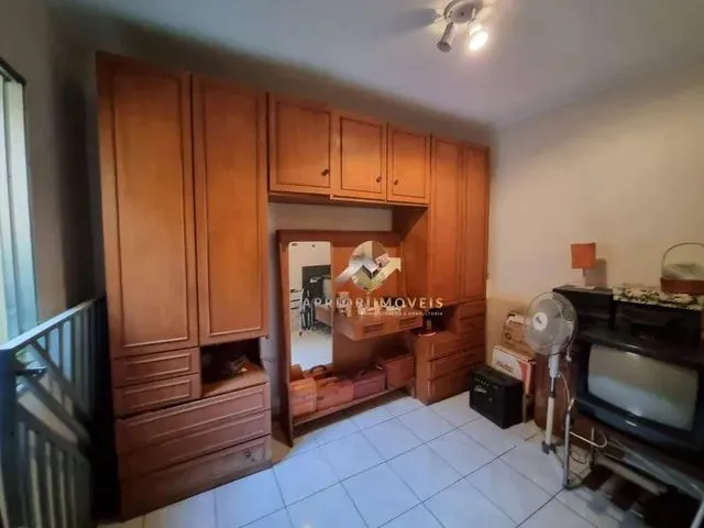 Imagem 10: Sobrado com 6 Dormitórios À Venda, 313 M² por R$ 850.000,00 - Vila Guarani - Santo