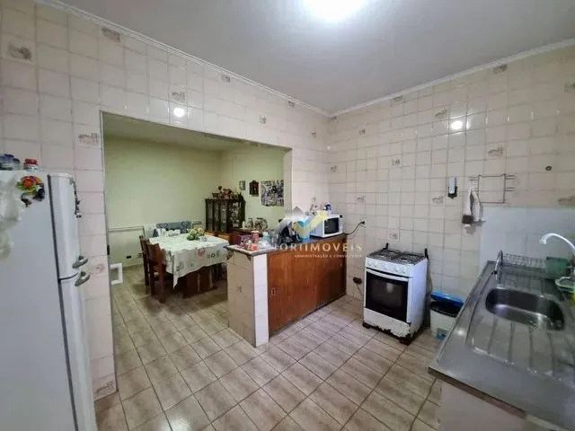 Imagem 11: Sobrado com 6 Dormitórios À Venda, 313 M² por R$ 850.000,00 - Vila Guarani - Santo