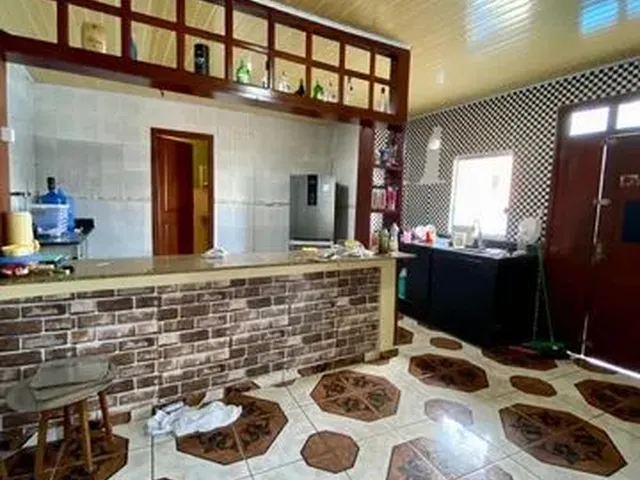 Imagem 8: Vendo Casa com Piscina na Redenção